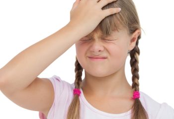 Dor de cabeça em crianças e adolescentes: desvendando os mitos sobre o aparelho dentário